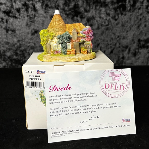 Lilliput Lane | The Hop Pickers | Club Symbol of Membership - Picture 3 of 16